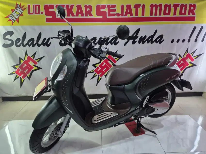 Scoopy cbs iss keyless 2024 plat L,