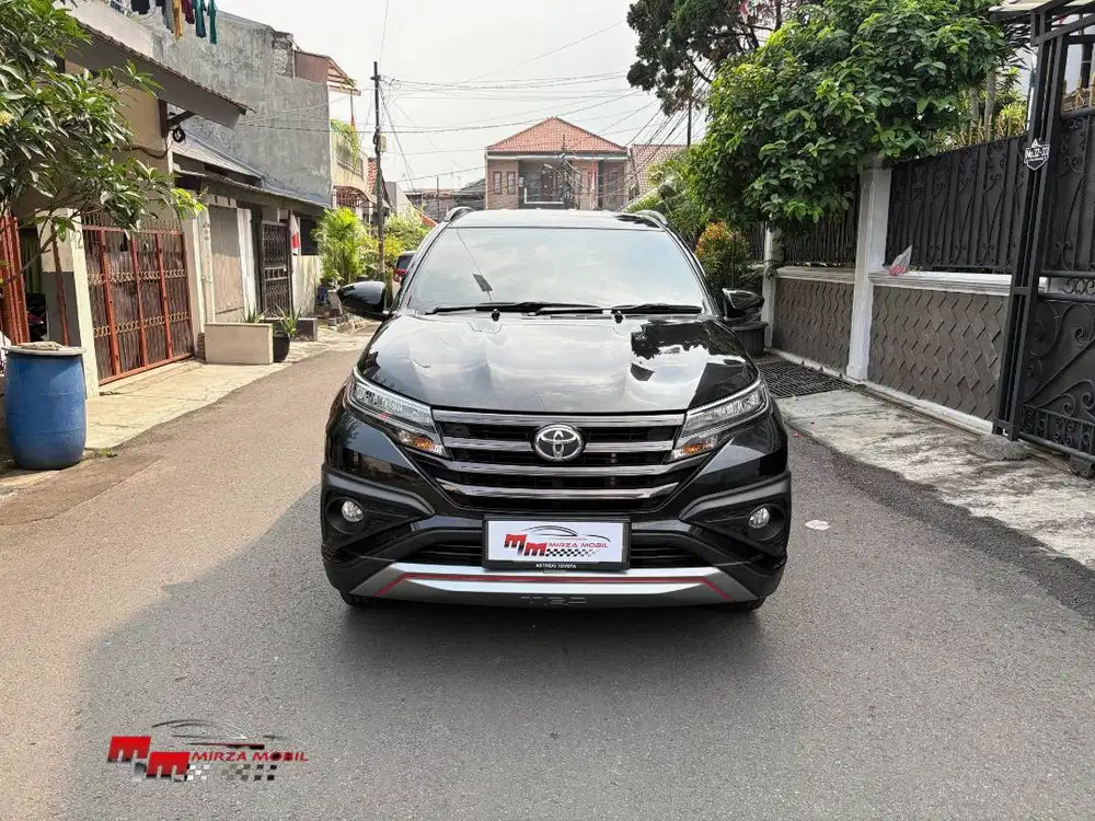 Toyota New Rush TRD Sportivo 1.5 AT 2021 Hitam Metalik