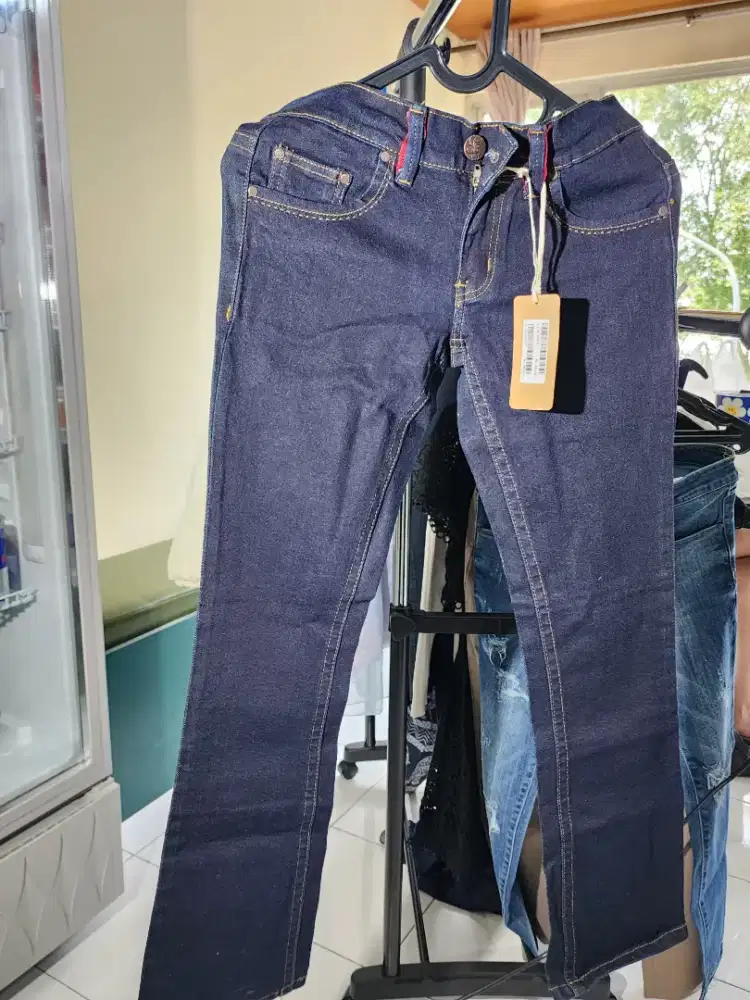 Celan jeans wanita RODEO denim - size M