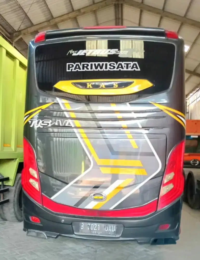 Isuzu NQR 71L Long medium 2019 #bus sedang Long chasis