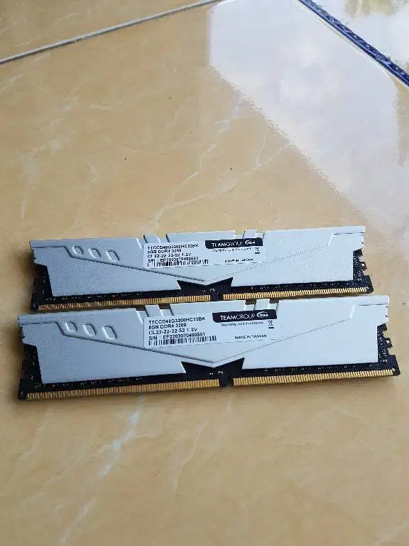 Ram DDR4 2x8gb 16gb Teamcreate white 3200Mhz