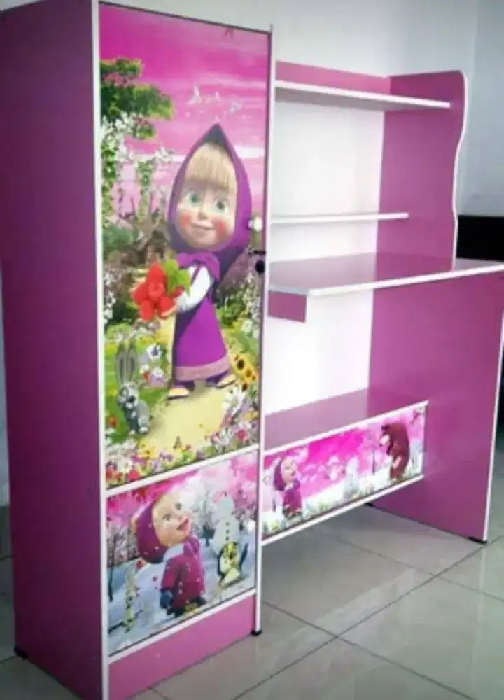 Meja Belajar MB 812 Masha And The Bear