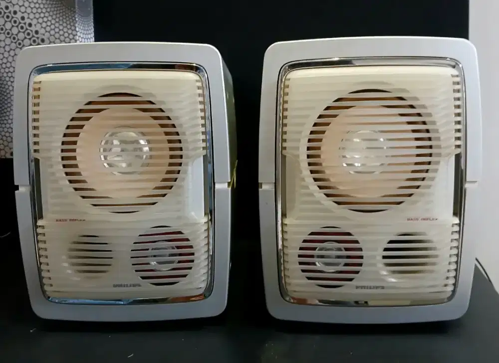 Speaker Pasif Bookshelf-PHILIPS mc-V320 micro syst Rp. 800 rb,-