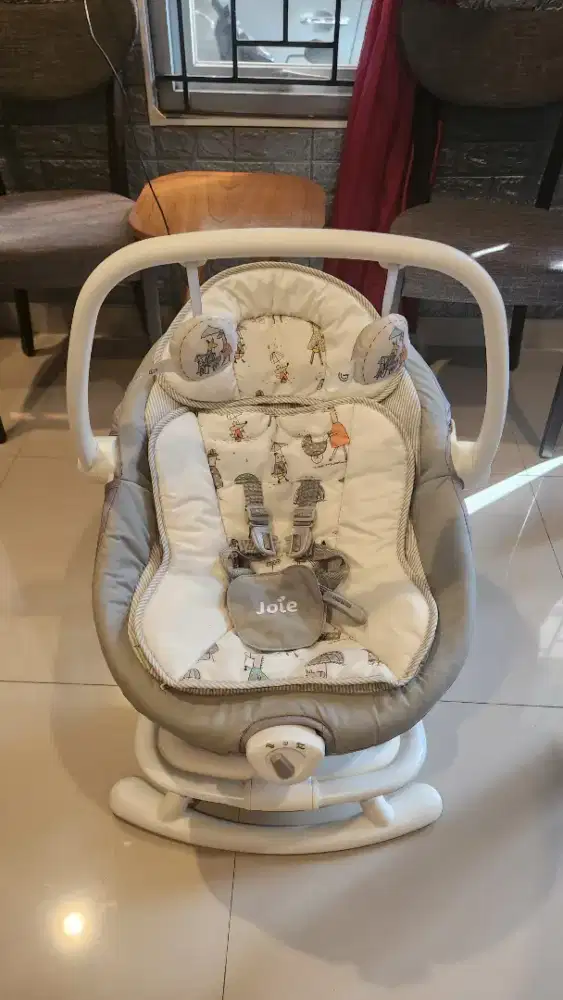 Baby Swing Joie Meet Sansa 2 in 1
