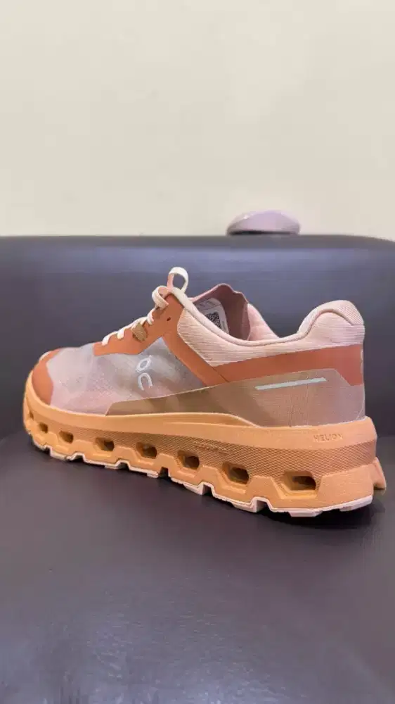 On Cloud (41/42) dan (44/45) trail/running