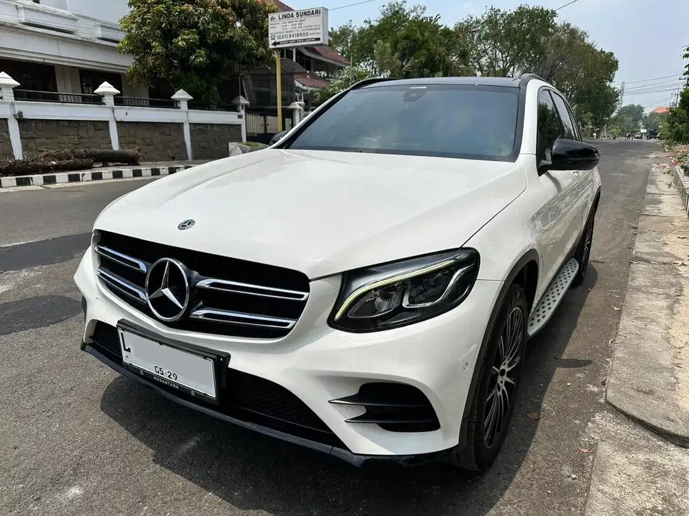Mercedes GLC200 AMG Night Edition 2019 Low KM