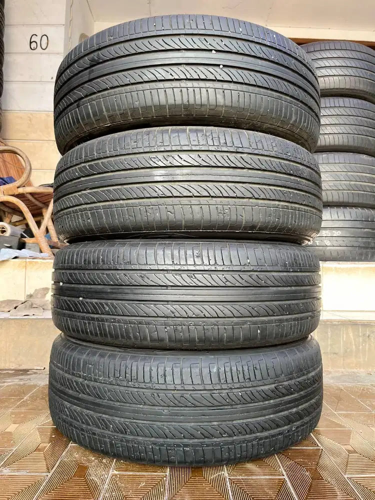 Ban GT Radial Champiro Ecotec 205 60 r17 4Pcs