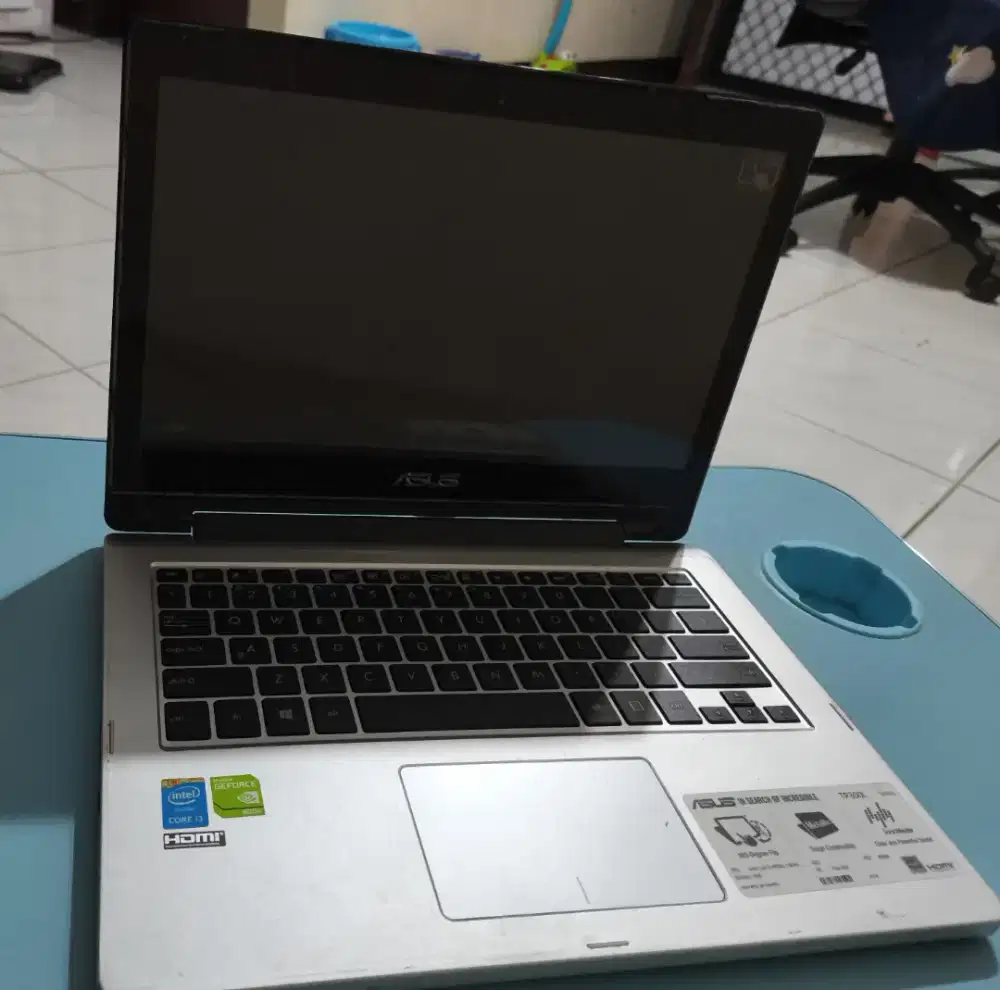 Asus Laptop TP300L Intel i3 gen4 VGA 2GB RAM 4GB Touchscreen