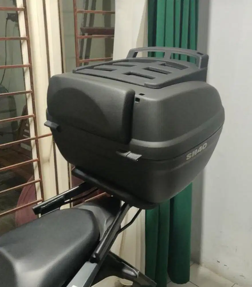 Top Box SHAD SH40 Cargo + Backrest Istimewa