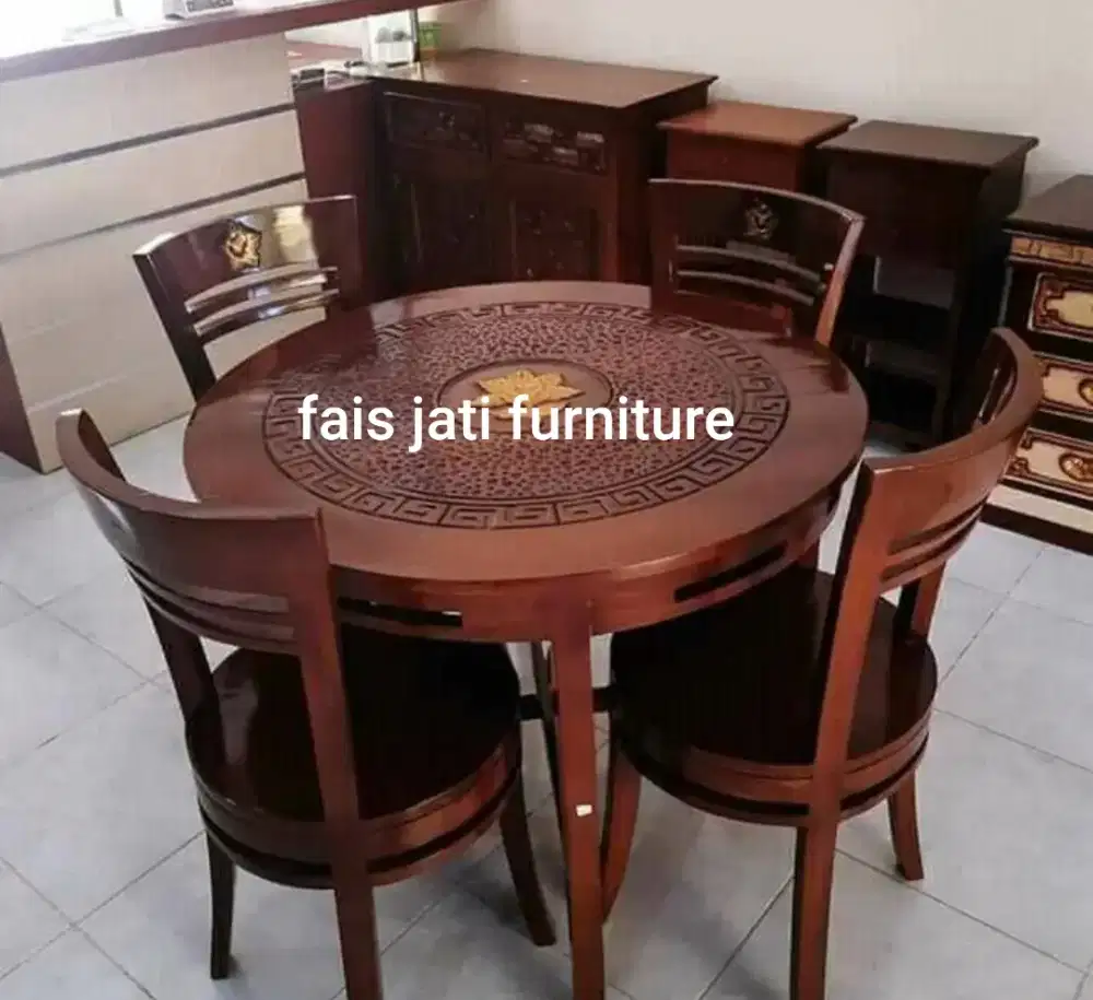 Set meja makan bundar jati