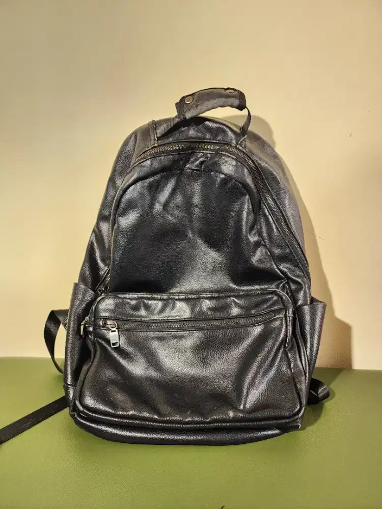 Tas Cowok Hitam Kulit Zara ORI [HARGA BELI 1,250,000]