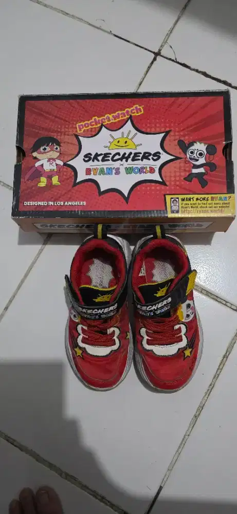 Preloved Sepatu anak Skechers