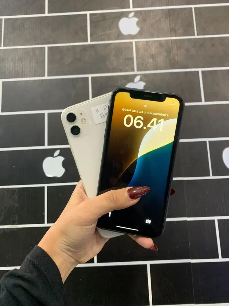 IPHONE 11 64GB EX INTER ALL OP BH 90% UP ORI NEGO BISA CICIL 0% DP
