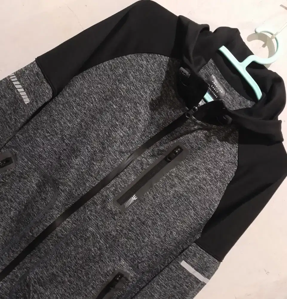 Jaket Hoodie American Eagle grey