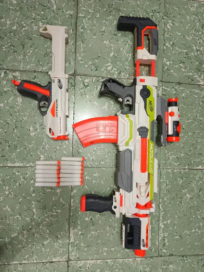 Nerf Modulus ECS-10 + Nerf Modulus Barrelstrike