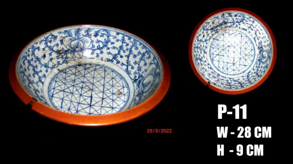 Piring antik blue n white
