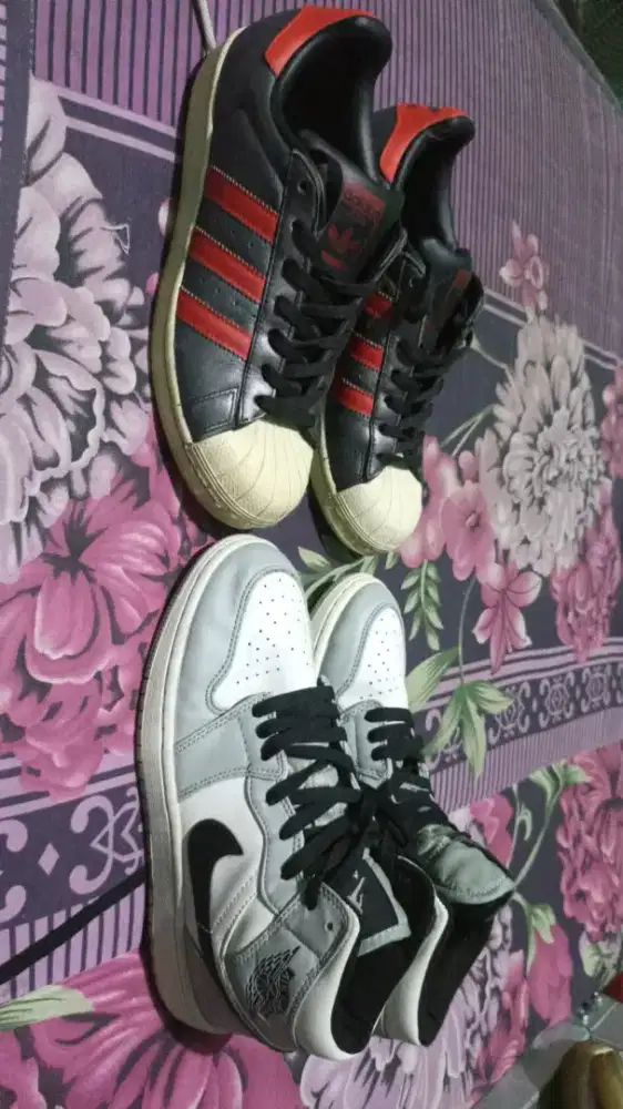 Sepatu second adidas/nike