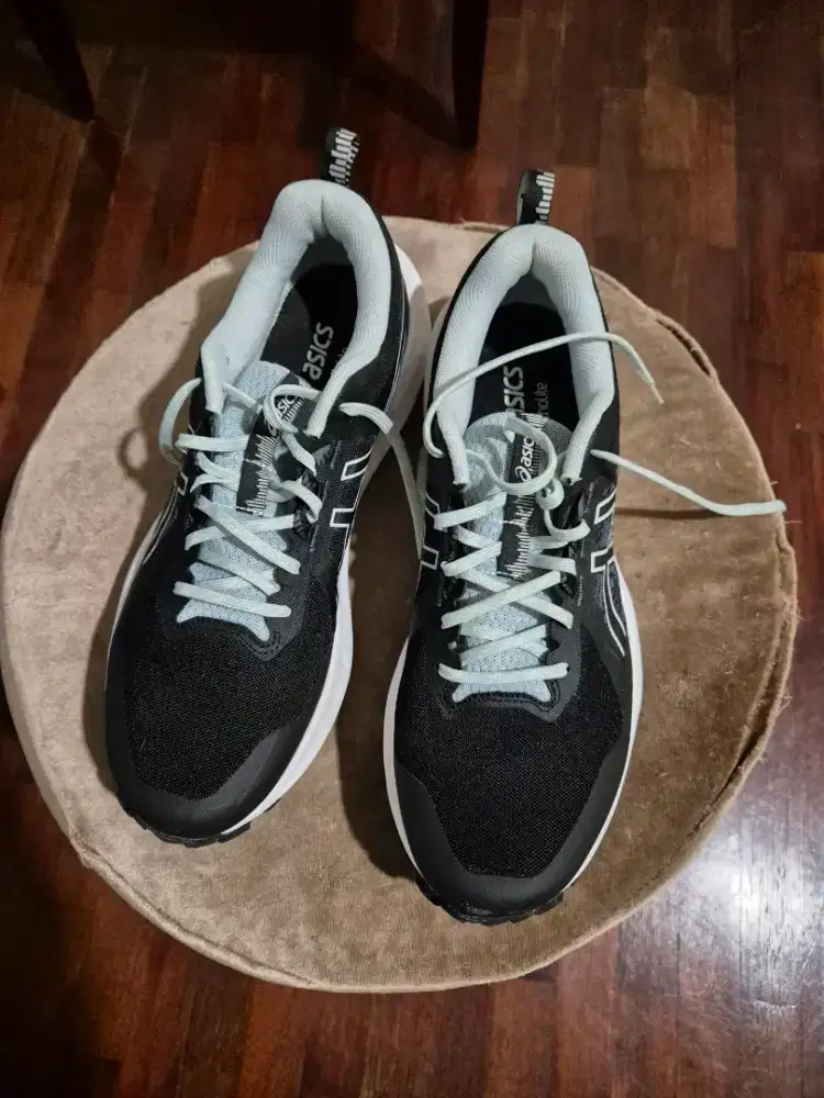 Jual sepatu trail run, hiking, trekking merk Asics