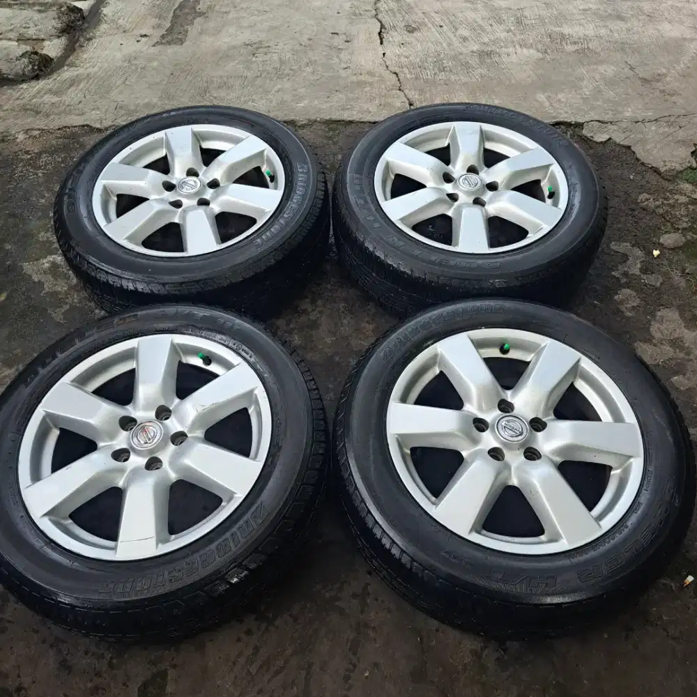 Velg dan ban r17 xtrail velg mobil nissan xtrail ring 17