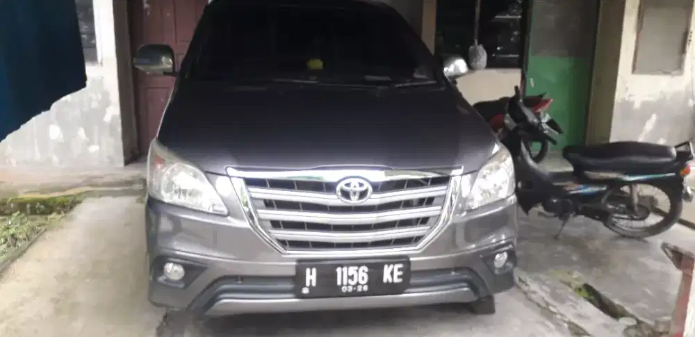 Dijual inova barong G 2.0 MT