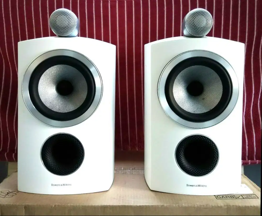 Bowers & Wilkins