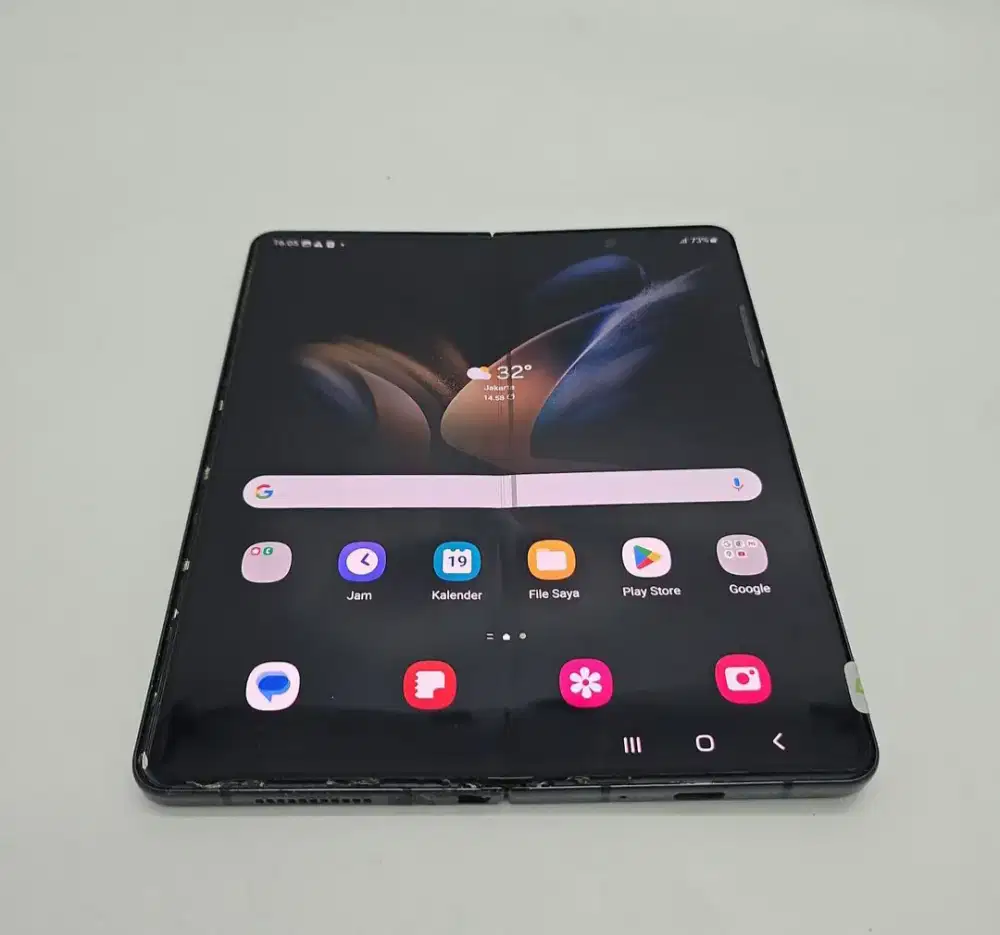 Samsung Z Fold 4 ram 12GB 256GB minus garis line dan dot unit only