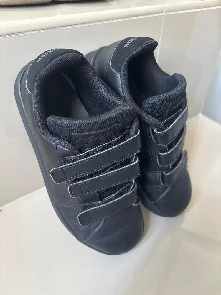 Adidas Ori anak hitam
