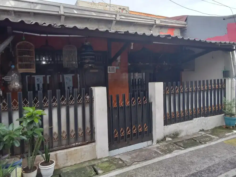 Jual hunian tempat tinggal, tempat strategis(harga nego)