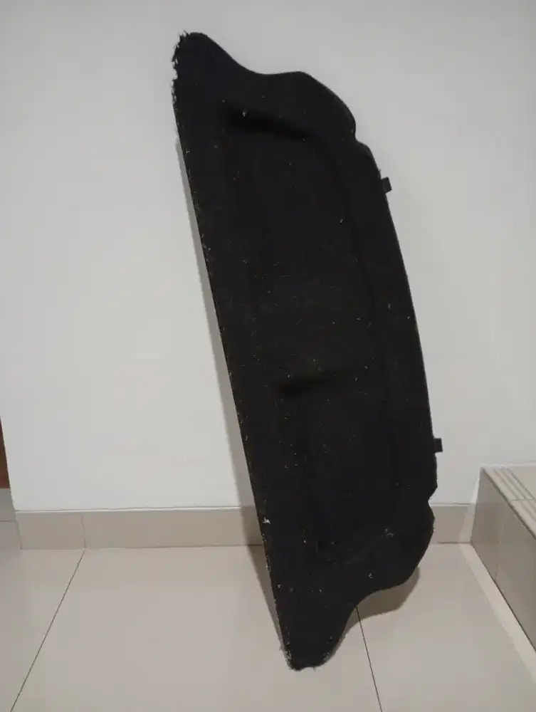 Tutup bagasi belakang Sirion