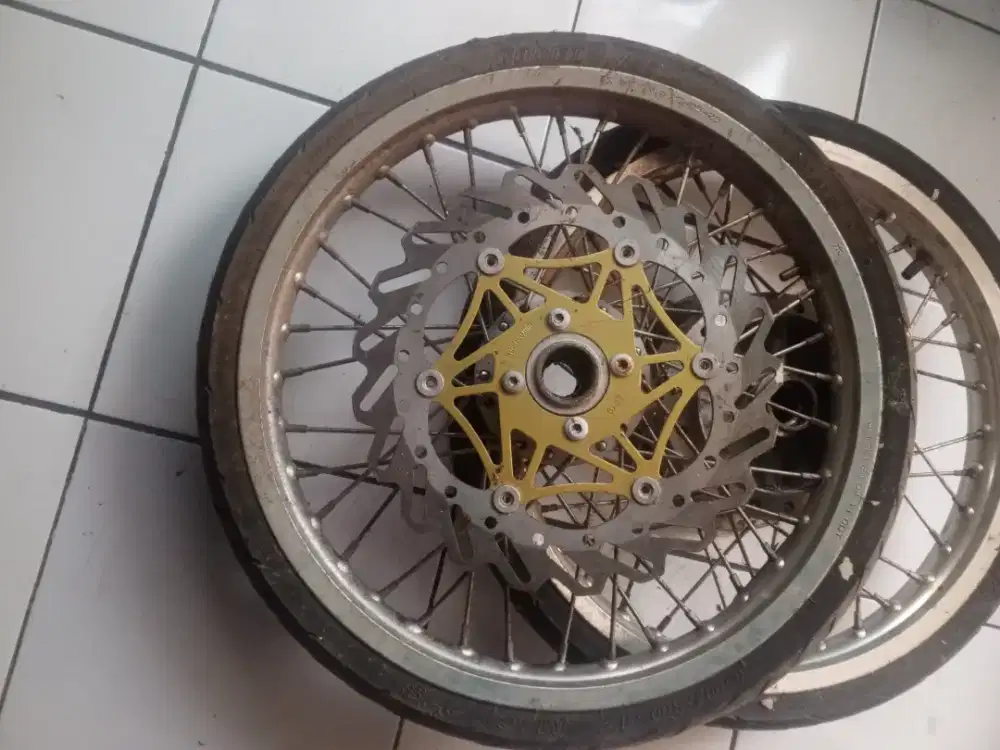 Jual gercep ajja velg jari2 bekas ninja rr