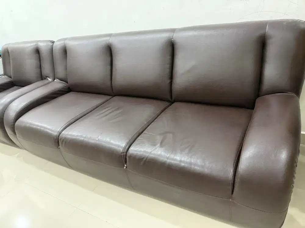 Dijual Cepat Sofa Ruang Tamu