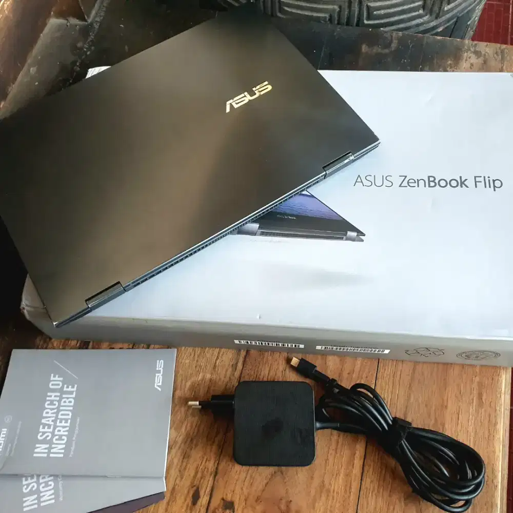 Asus ZenBook Flip 13 OLED UX36E Core i7 Gen 11 RAM 16/1000 GB Touch