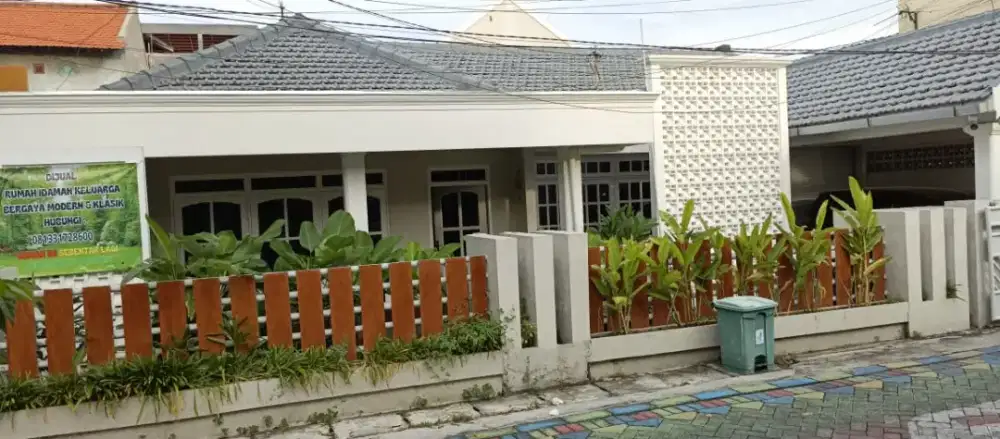 Rumah tempat tinggal ditengah kota gresik, lokasi nyaman,