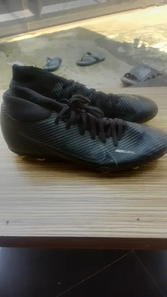 Sepatu Bola Merk Nike Original