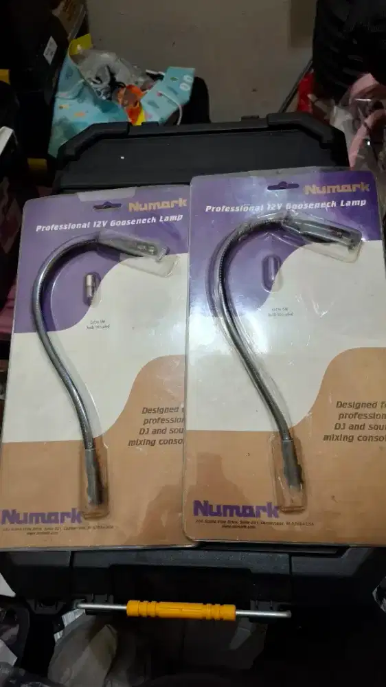 Lampu mixer BNC Numark shure yamaha sennheiser midas rcf mackie sony