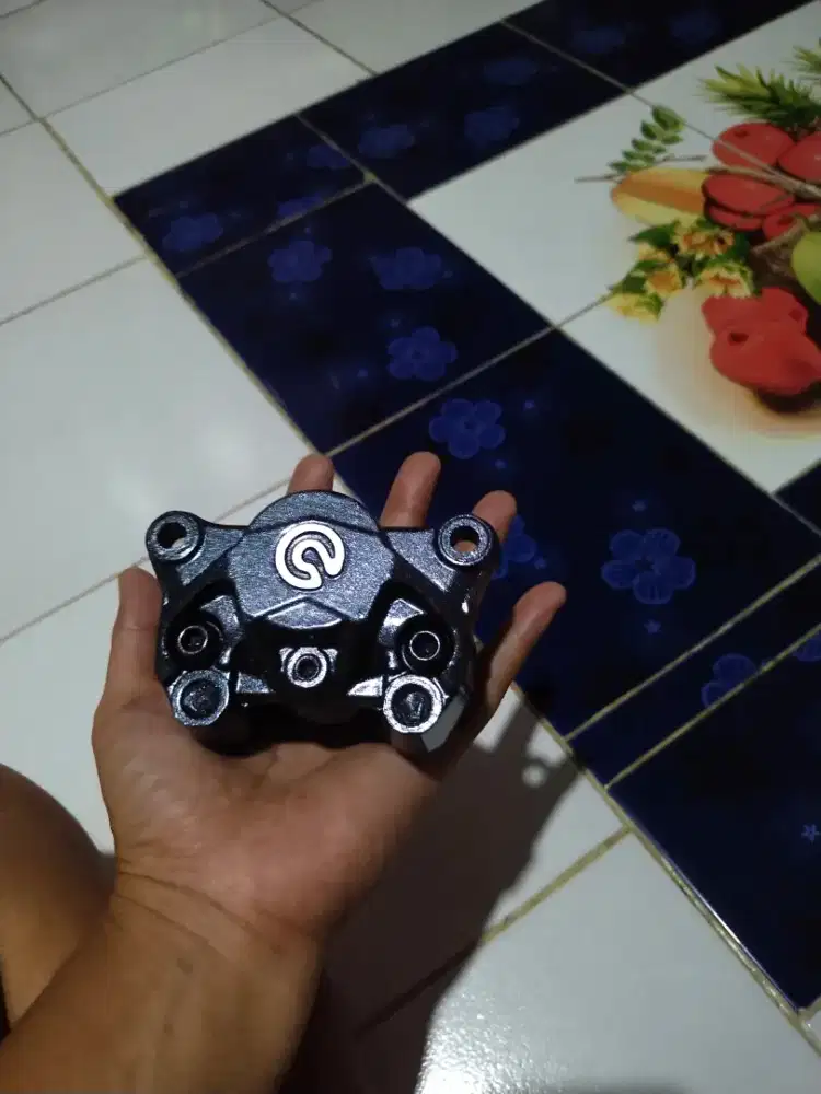 Master Brembo 2 piston..& braket 220 Mio smile
