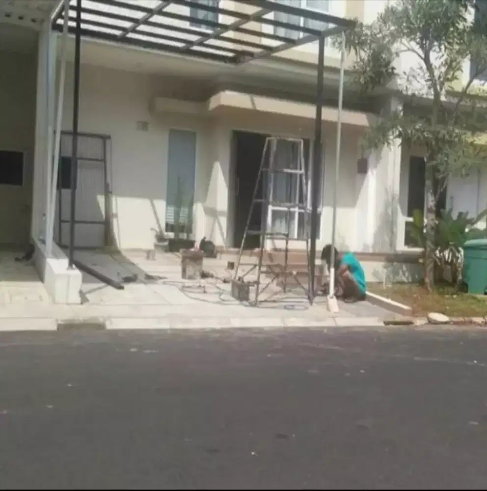 Kanopi atap polycarbonate