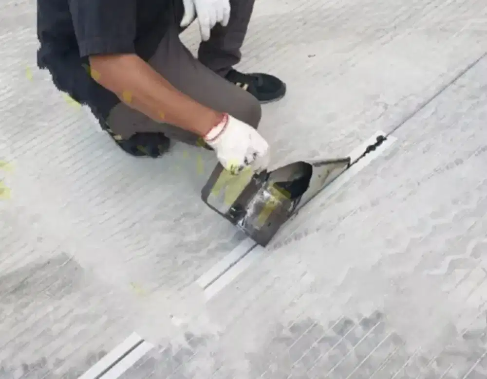 Aspal bakar / joint sealant / pelapis anti bocor