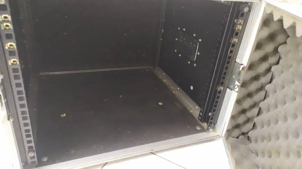 i9 inch rack alumunium