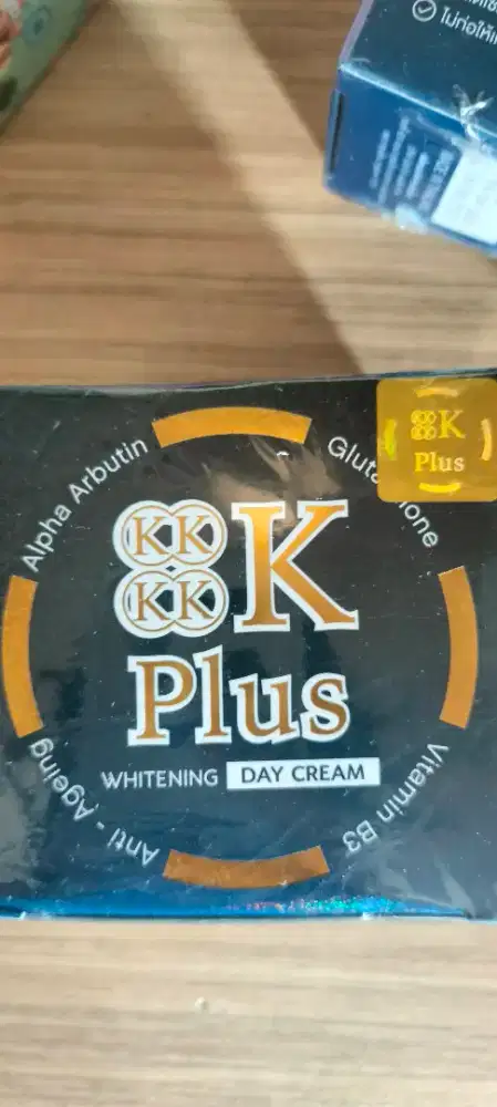 Whitening day cream