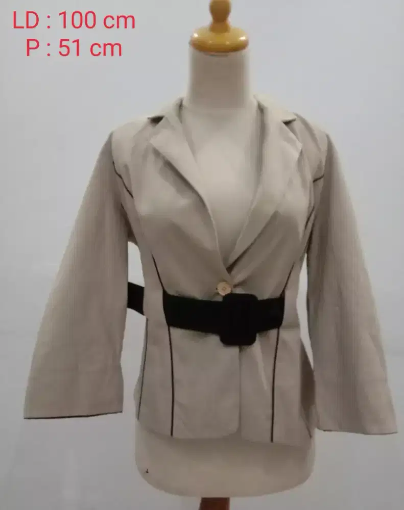 Blazer Formal Merk Atmosphare Preloved