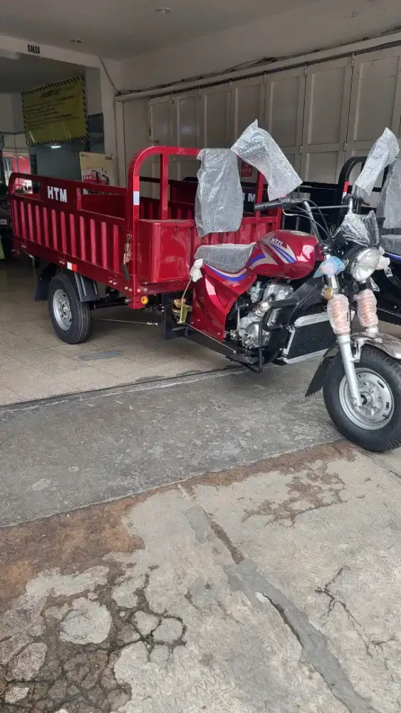 Loker sales marketing motor roda 3 HTM