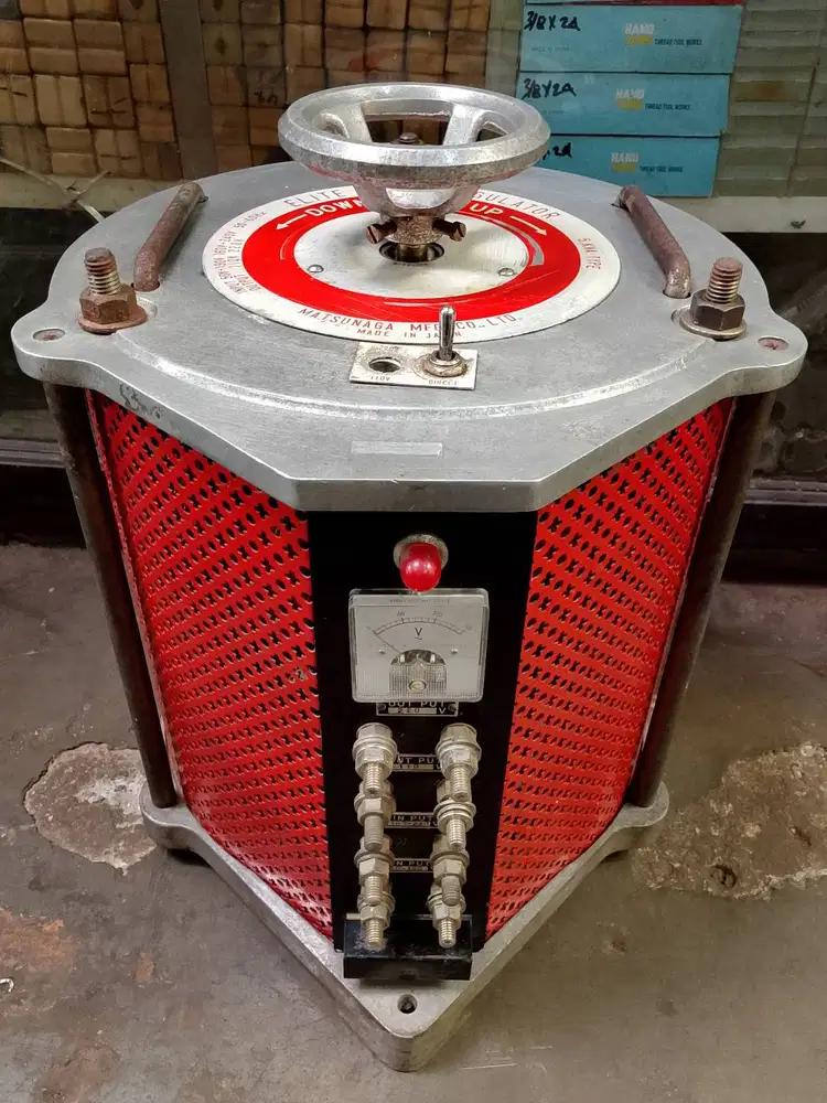 Stabilizer matsunaga 1 phase 5 KVA