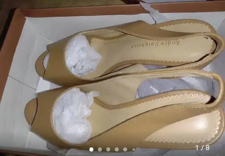 Sepatu Wanita Andre Valentino Baru