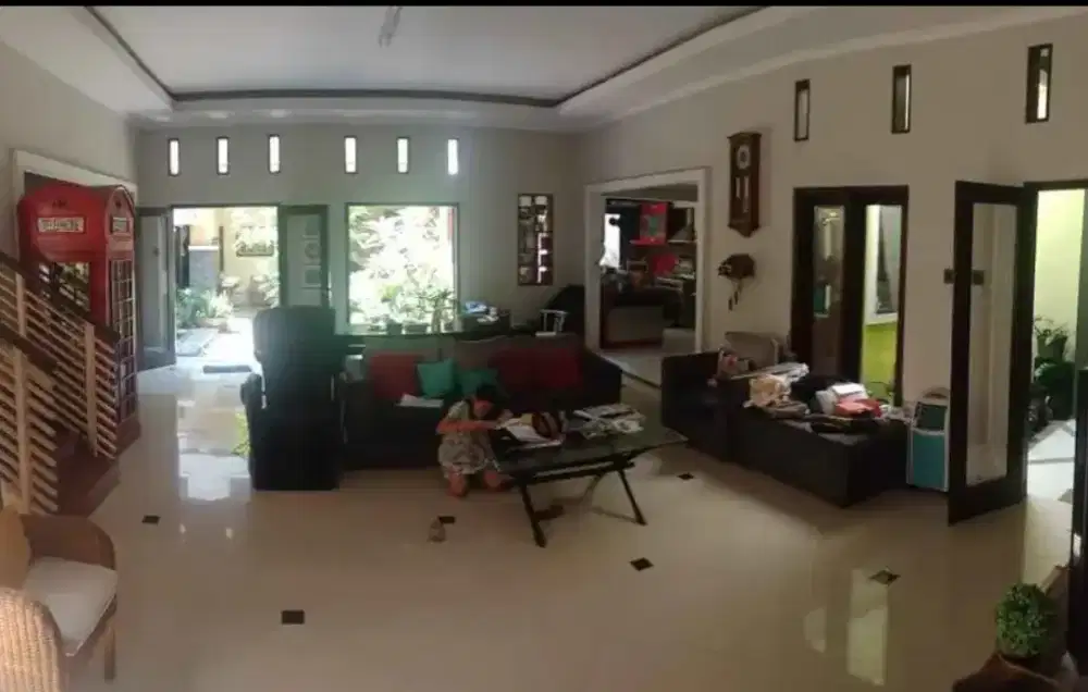 LANGKA RUMAH 2 LANTAI LUAS LEBAR 12 METER GAYUNGAN DEKAT TOL CITO WARU