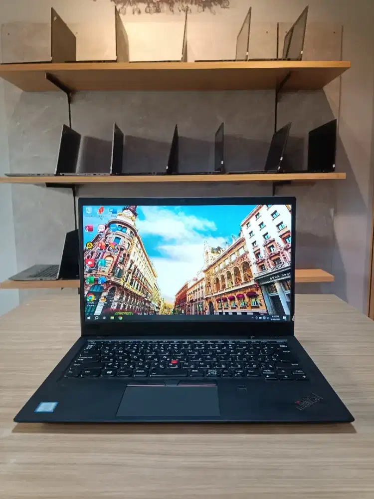 Laptop Second Lenovo Thinkpad Core i7 Gen 10 Ram 16GB SSD 256GB