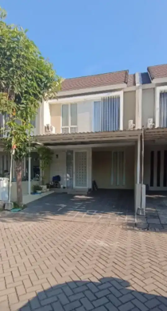 Dijual rumah desain minimalis di Citraland Greenlake