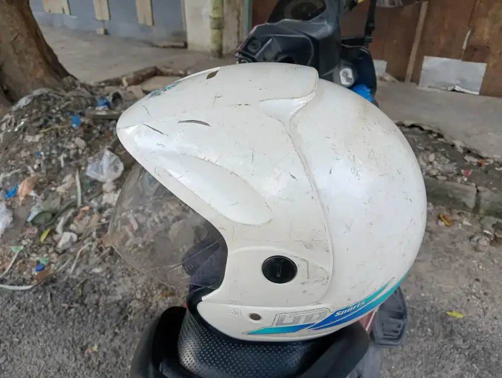 Helm ltd original lecet pemakaian