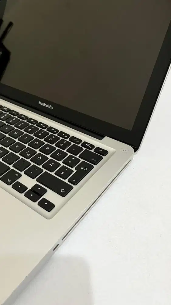 RARE Europe Version - MacBook Pro 13 2012 - i7 / RAM 16GB / SSD 128GB