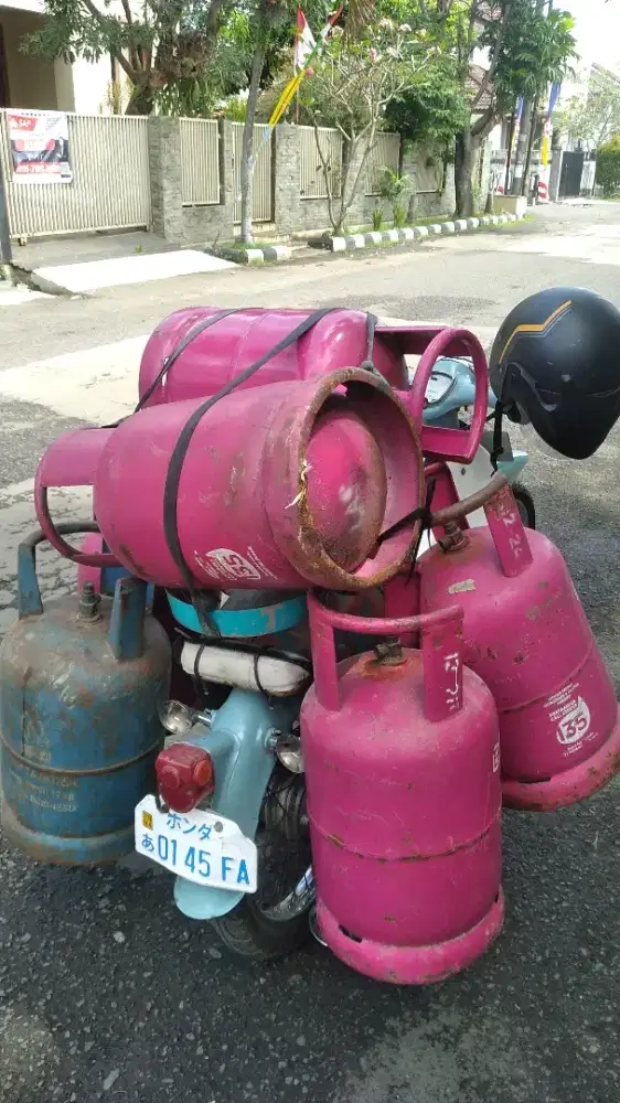 Tabung gas 5.5kg 12kg 50kg